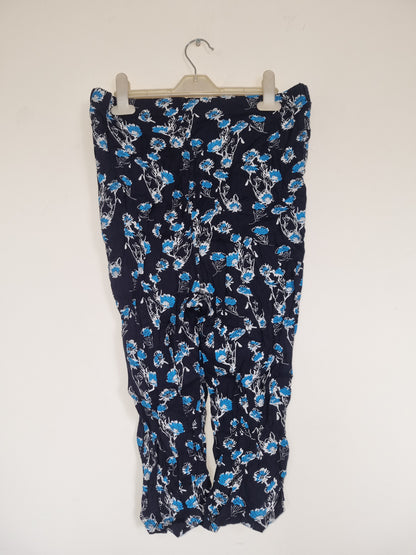 Women's Medium Blue/Floral Leggings