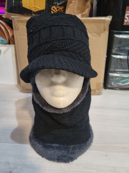 Knitted style balaclava with fleece lining