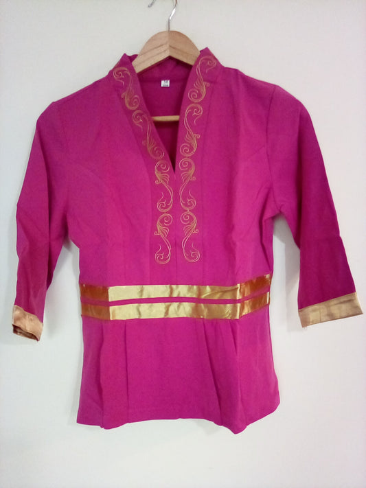 MEDIUM WOMEN'S PINK TUNIC WITH GOLD BANDS