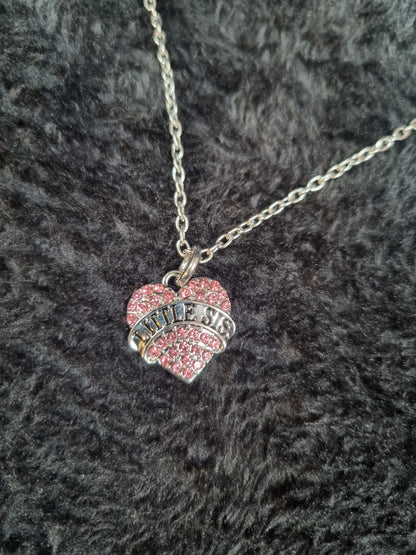 Mom, big sis, lil sis pendants