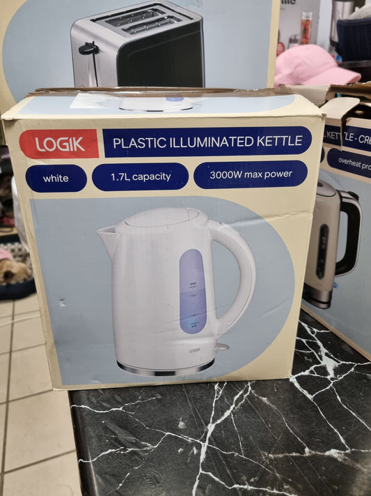 LOGIK - PLASTIC ILLUMINATED KETTLE - WHITE