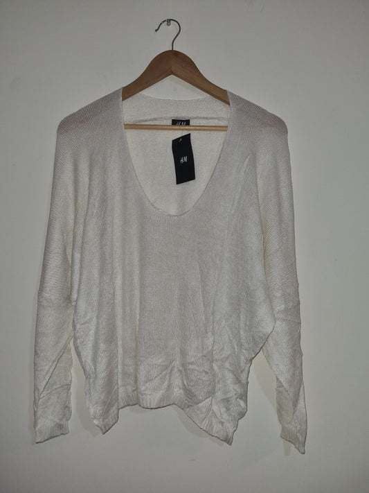 Women's Large Cream H&M Sweater