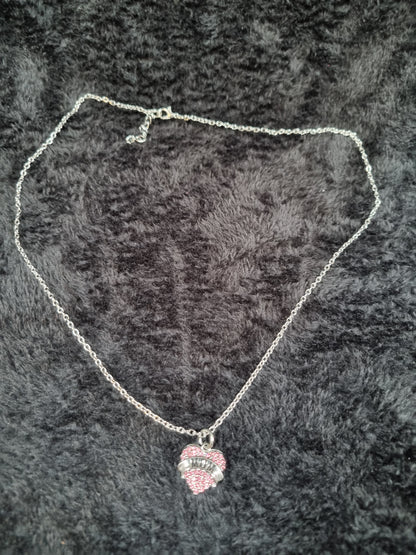 Mom, big sis, lil sis pendants