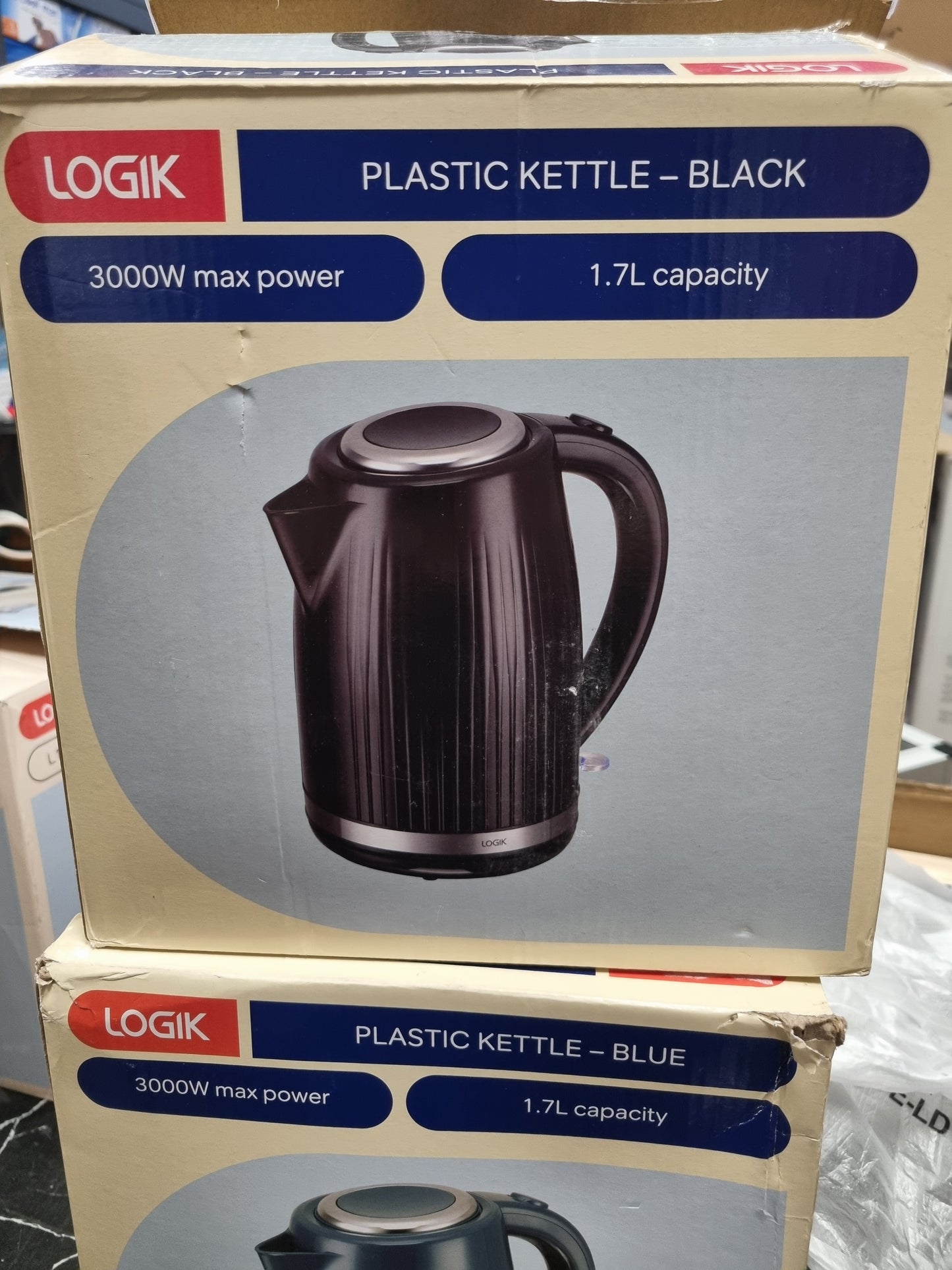 LOGIK - PLASTIC KETTLE - VARIOUS COLORS